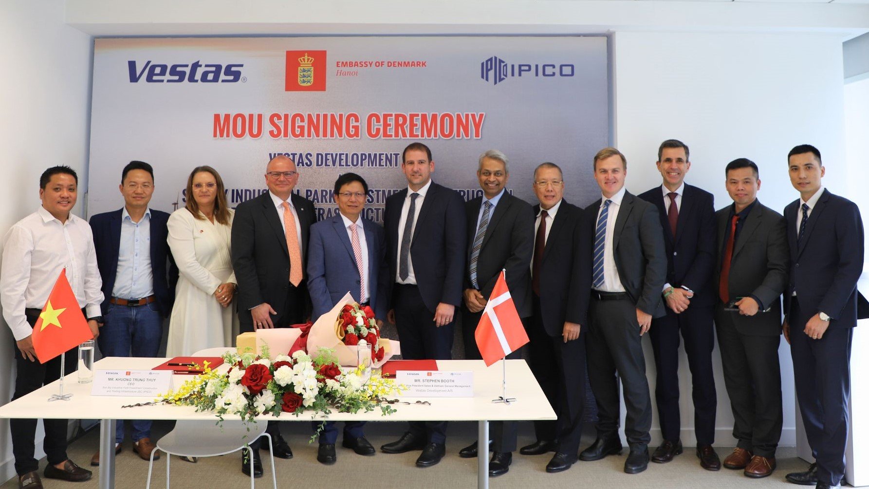 Representatives of Vestas and IPICO at the MoU signing ceremony in Hanoi on March 12, 2024. Photo courtesy of the Danish Embassy. 