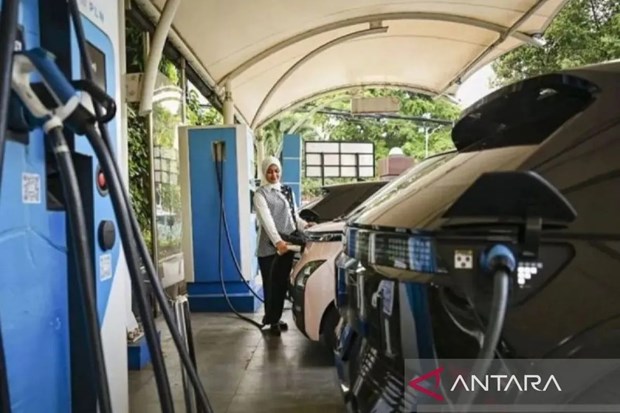 EVs charged at a public charging station in Jakarta. Photo courtesy of Antara.