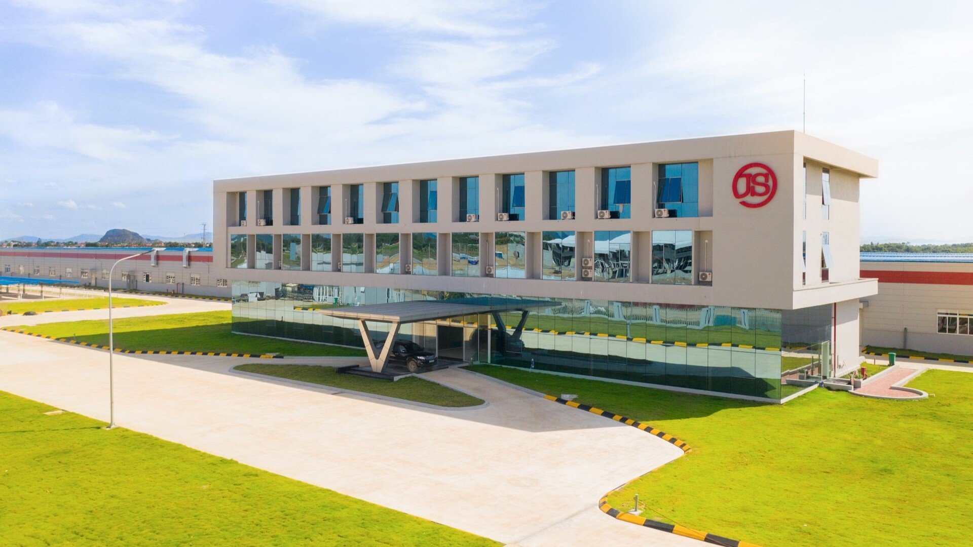 Zhejiang Jasan factory in Thanh Hoa province, central Vietnam. Photo courtesy of Giza Group - Industrial Investment Holdings.