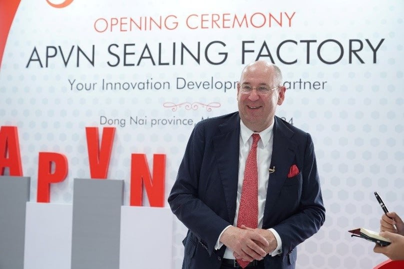 Christof Domeisen, Giám đốc điều hành của Angst+Pfister Group, tham dự lễ khai trương nhà máy của APVN Sealing tại tỉnh Đồng Nai, miền Nam Việt Nam, ngày 20 tháng 3 năm 2024. Ảnh do APVN Sealing cung cấp.