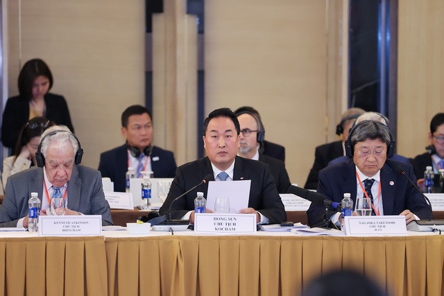 Hong Sun, chairman of KoCham, speaks at the Vietnam Business Forum (VBF), Hanoi, March 19, 2024. Photo courtesy of the government’s news portal.