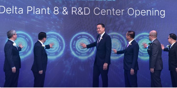 Thai Prime Minister Srettha Thavisin (4th from right) at the opening ceremony of the new factory and EV research and development centre of Delta Electronics (Thailand) Plc. Photo courtesy of nationthailand.com.