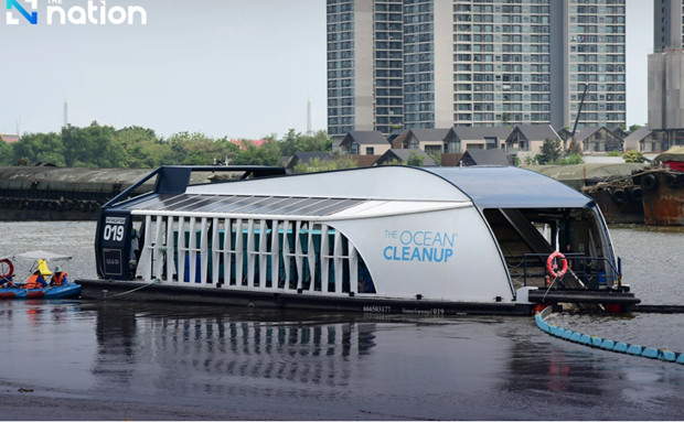 Interceptor 019 is the third-generation garbage collecting barge of Dutch non-profit organisation Ocean Cleanup. Photo courtesy of nationthailand.com.