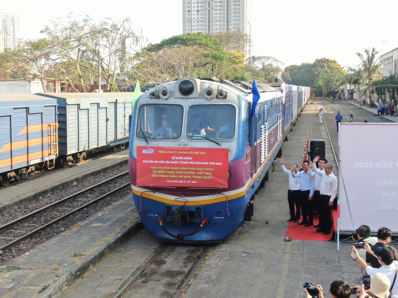 A train departs from Hai Duong province, southern Vietnam, to export goods to China, February 21, 2024. Photo courtesy of Vietnam Railway.