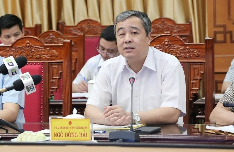 Ngo Dong Hai, chief of Thai Binh Party Committee, speaks at a meeting with PV Gas in Thai Binh province, northern Vietnam, April 16, 2024. Photo courtesy of Thai Binh's news portal.