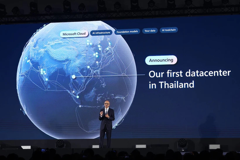  Microsoft Chairman and CEO Satya Nadella announces a new data centre region in Thailand during Microsoft Build: AI Day on May 01 in Bangkok. Photo courtesy of Microsoft.