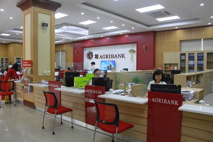  At an Agribank transaction office. Photo courtesy of the bank.