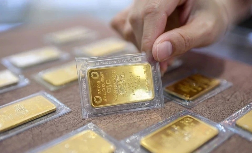  SJC-branded one-tael gold bars. Photo courtesy of ZNews. 