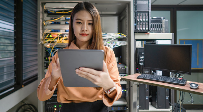  A data center technician. Photo courtesy of JLL. 