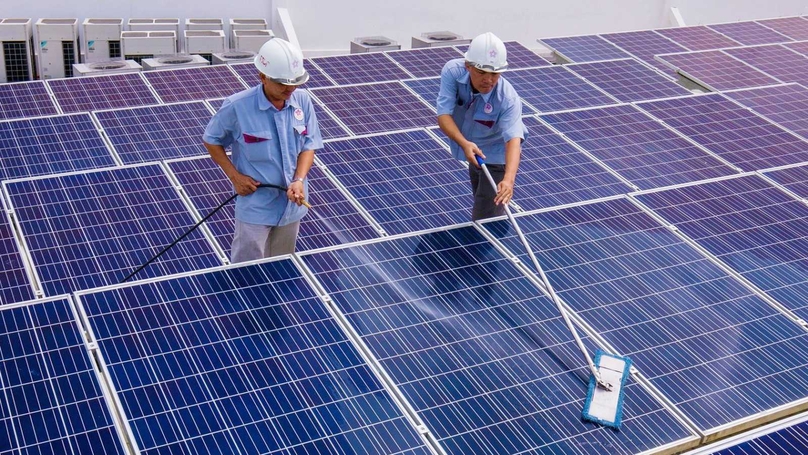 A rooftop solar power system in Vietnam. Photo courtesy of the government's news portal.