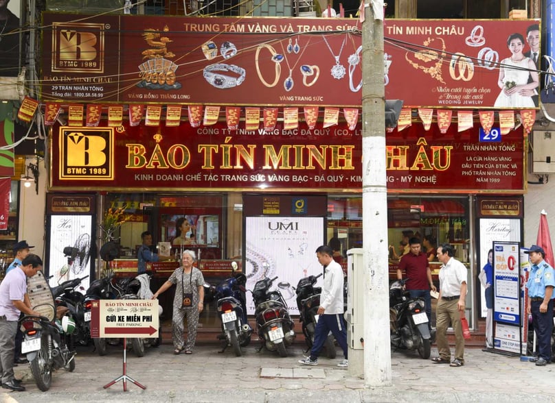 A gold store of Bao Tin Minh Chau Co., Ltd in Hanoi. Photo courtesy of the company.