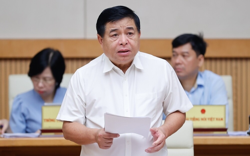 Minister of Planning and Investment Nguyen Chi Dung addresses the government's regular meeting on June 1, 2024. Photo courtesy of the government's news portal.