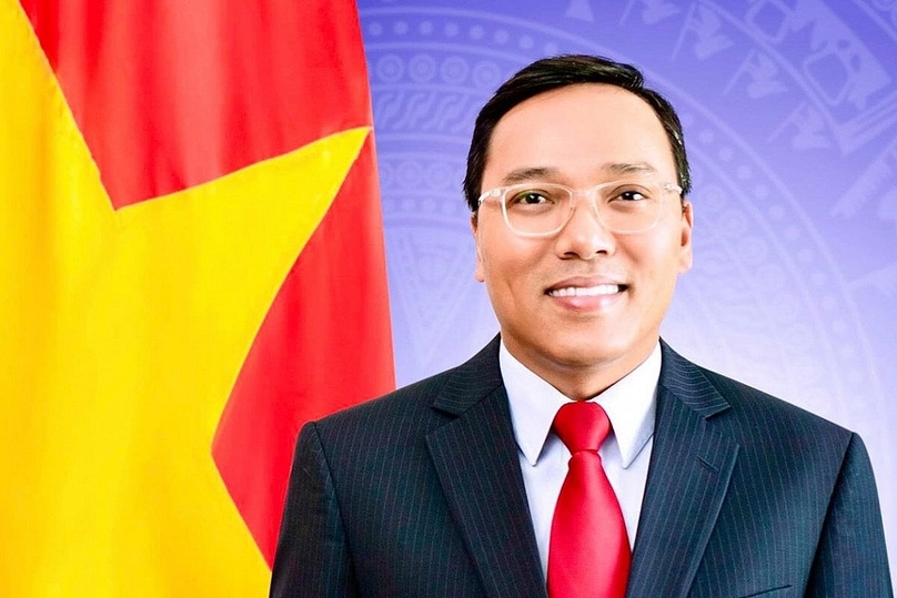  Nguyen Hoang Long, Vietnam’s ambassador to the United Kingdom and Northern Ireland. Photo courtesy of the foreign ministry. 