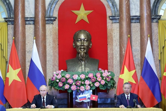 Vietnamese President To Lam and Russian President Vladimir Putin co-hosted a joint press conference in Hanoi announcing the outcomes of their official talks, June 20, 2024. Photo courtesy of Vietnam News Agency.