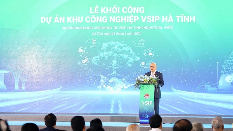 Tan Cheng Guan, executive vice president of Sembcorp, speaks at the VSIP Ha Tinh groundbreaking ceremony in Ha Tinh province, central Vietnam, June 25, 2024. Photo courtesy of Ha Tinh newspaper.