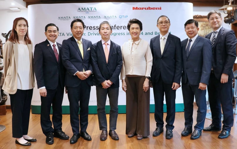 Somhatai Panichewa (fourth, right), CEO of Amata VN, attends a press conference in Bangkok on June 24, 2024. Photo courtesy of Amata.