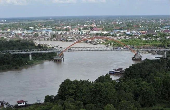 A corner of Central Kalimantan province on the island of Borneo, the place chosen to build Indonesia's new capital. Photo courtesy of Vietnam News Agency.