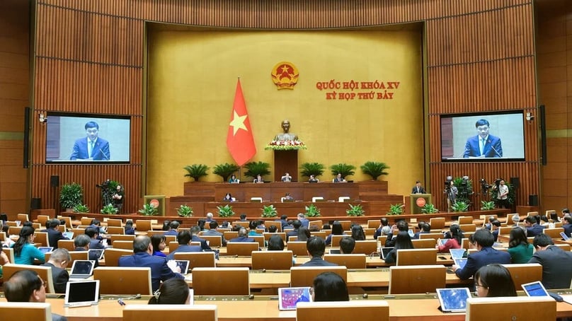 The National Assembly passes a law on amendments and supplements to the 2024 Land Law, the 2023 Law on Housing, the 2023 Law on Real Estate Business and the 2024 Law on Credit Institutions on June 29, 2024. Photo courtesy of the parliament's news portal.