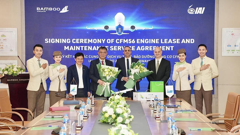 Executives of Bamboo Airways and Israel Aerospace Industries sign an engine maintenance and lease contract in Ho Chi Minh City, July 10, 2024. Photo courtesy of Bamboo Airways.