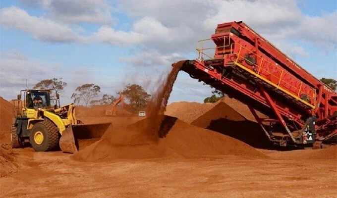 Indonesia is considering easing the country's bauxite export ban. Photo courtesy of alcircle.com