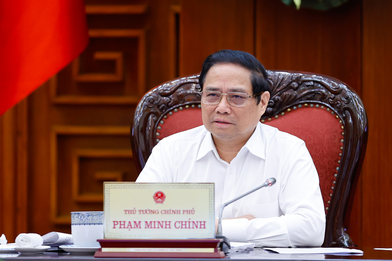 Prime Minister Pham Minh Chinh chairs a meeting on drafting a project document for the transnational high-speed railway link, Hanoi, July 11, 2024. Photo courtesy of the government's news portal.