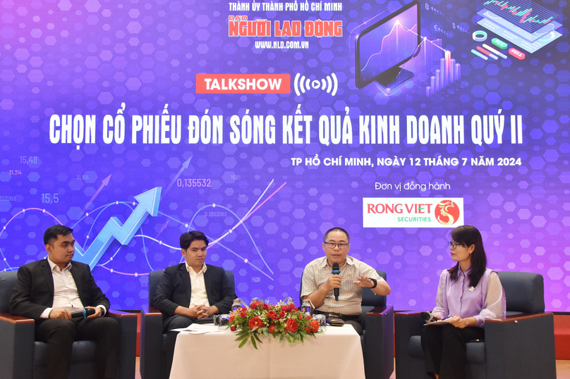 Experts at a stock talk show organized by The Laborer (Nguoi Lao Dong) newspaper in HCMC, July 12, 2024. Photo courtesy of the newspaper.