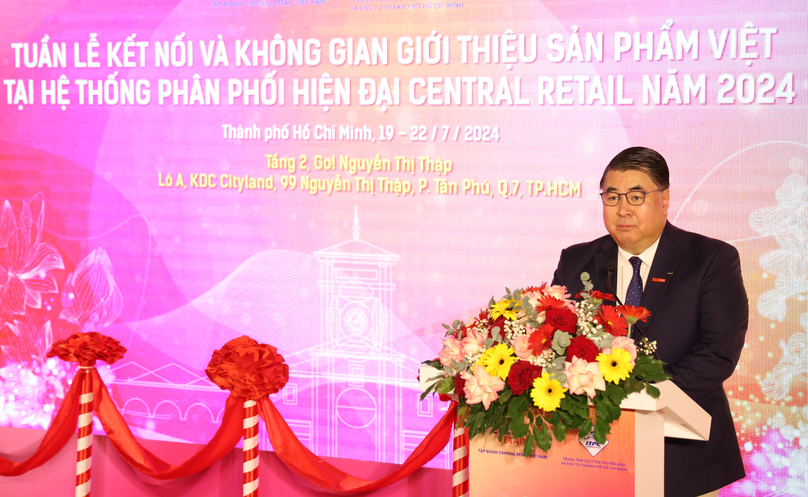 Paul Le, vice president of Central Retail, speaks at the 'Business Matching and Vietnamese Product Introduction Week' in Ho Chi Minh City on July 19, 2024. Photo courtesy of Central Retail.