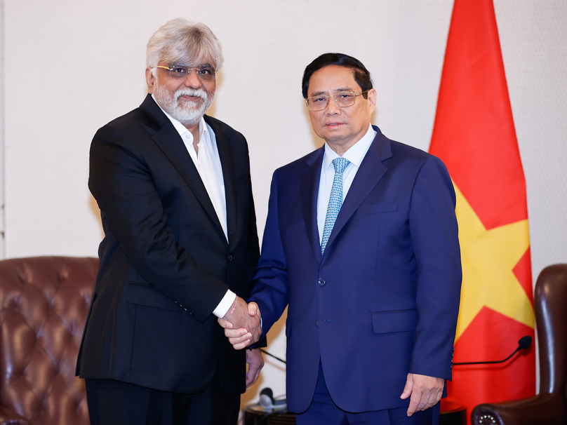 Dharmesh Shah, chairman and founder of BDR Group, and Prime Minister Pham Minh Chinh (right) meet in New Delhi, July 31, 2024. Photo courtesy of the government's news portal.