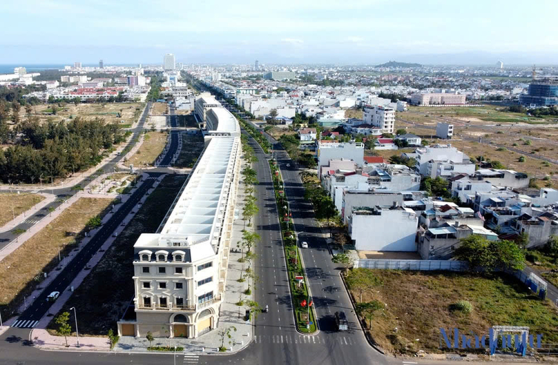 Many real estate deverlopers in Vietnam post profits thanks to financial activities. Photo by The Investor/Ngoc Diem.