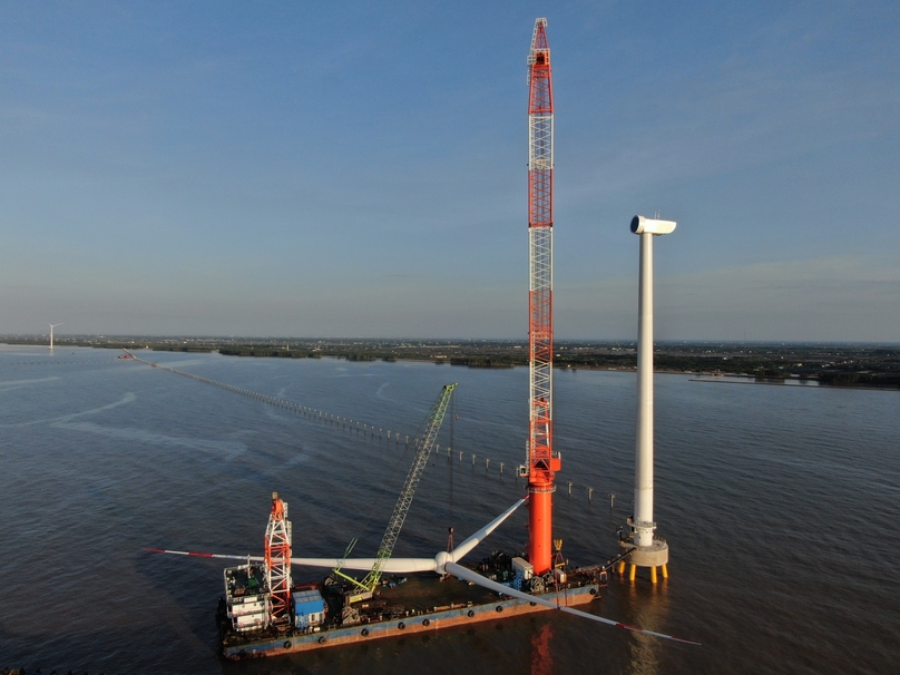 Super Energy installing wind power turbine in Soc Trang province, Vietnam's Mekong Delta. Photo courtesy of Super Energy.