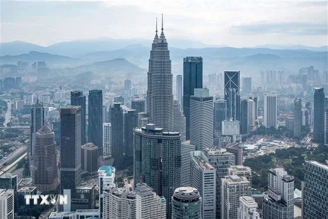  Buildings in Kuala Lumpur capital of Malaysia. Photo courtesy of AFP/VNA.