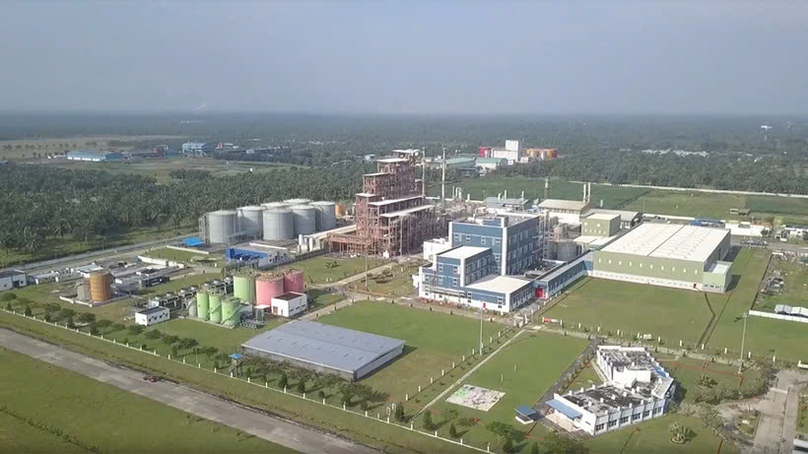 PT Unilever Oleochemical Indonesia's (UOI) factory sits surrounded by palm oil plants in the Sei Mangkei Special Economic Zone (SEZ), North Sumatra. Photo courtesy of The Jakarta Post.