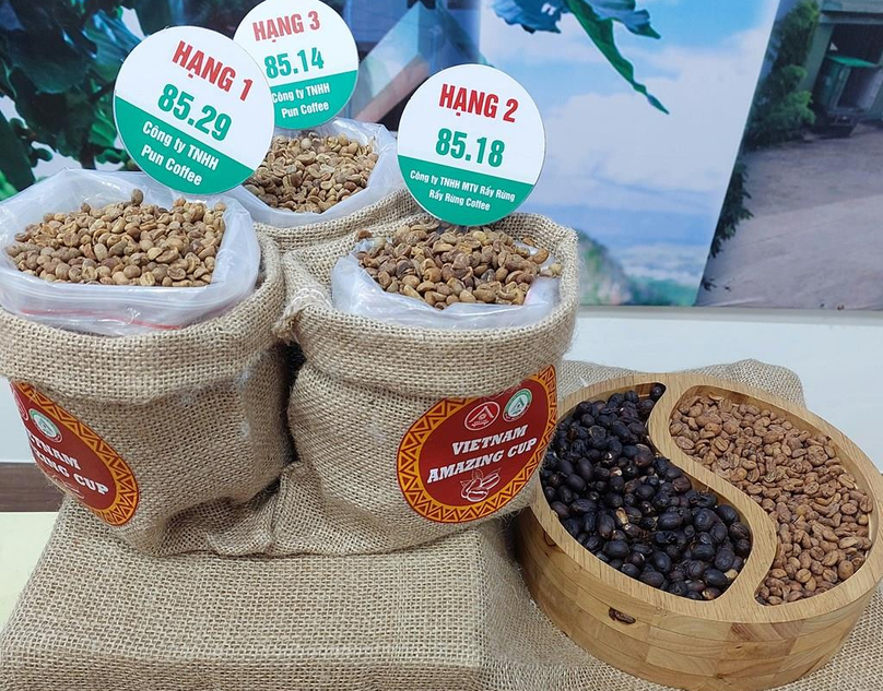 Vietnamese specialty coffee varieties auctioned in Hanoi, August 17, 2024 . Photo courtesy of the government’s news portal.