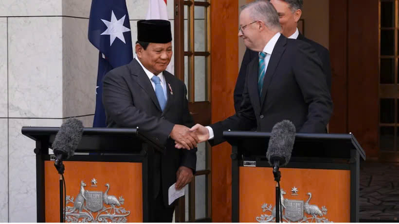  Australian Prime Minister Anthony Albanese (right) and Indonesian President-elect Prabowo Subianto. Photo courtesy of abc.net.au)