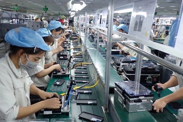  German semiconductor companies are looking to recruit Vietnamese workers. Photo courtesy of the government’s news portal.