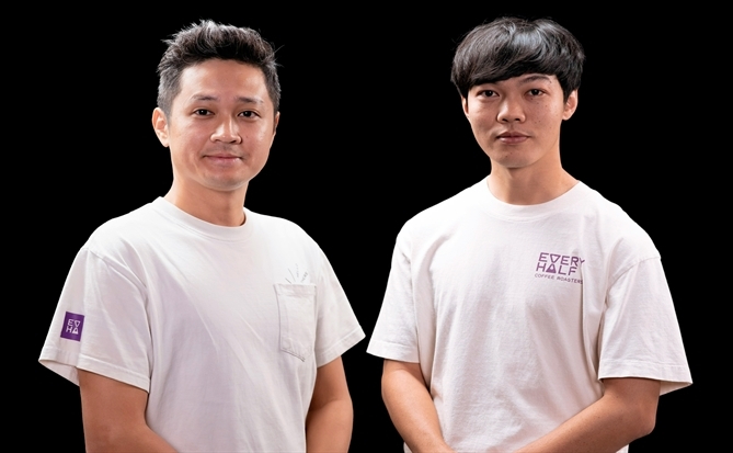     Vo Duy Phu and Tran Le Minh Truc, co-founders of coffee chain Every Half. Photo courtesy of Every Half.