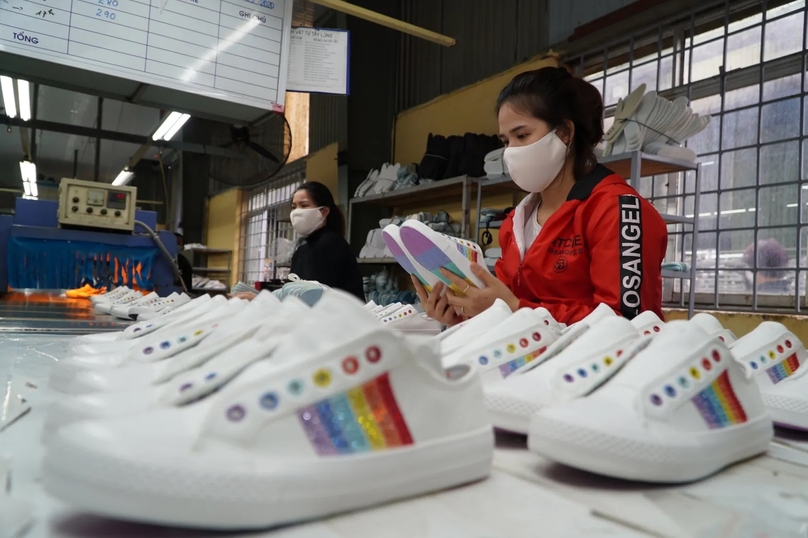 Footwear workers in Vietnam. Photo courtesy of Vietnam News Agency.