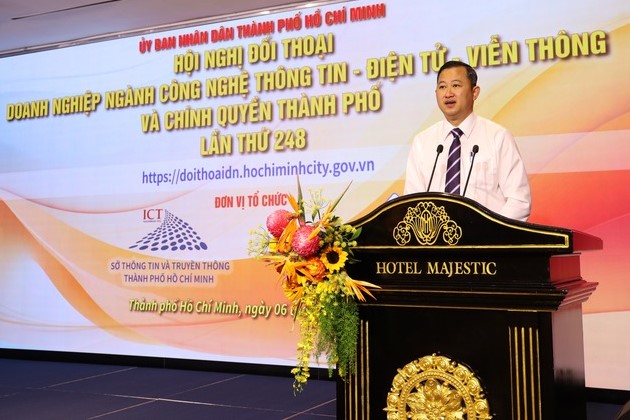 Tran Phu Lu, deputy director of the Investment and Trade Promotion Center of HCMC (ITPC), speaks at a dialogue conference between enterprises in the information technology, electronics and telecommunications industry and the HCMC administration, September 6, 2024. Photo courtesy of ITPC.