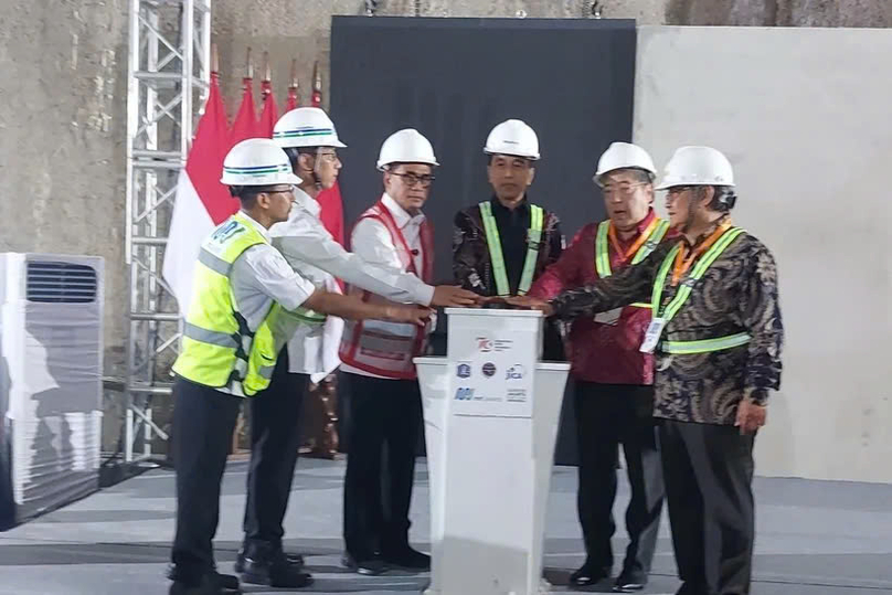 Indonesia's President Joko Widodo (third right) launches the phase 1 construction project of the East-West Jakarta Mass Rapid Transit (MRT), namely from Medan Satria, Bekasi city, to Tomang, West Jakarta, Jakarta, September 11, 2024. Photo courtesy of Antara.