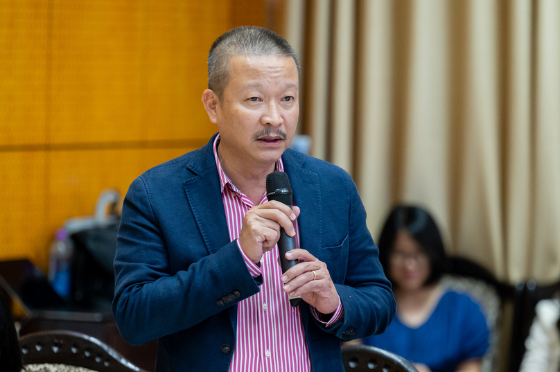 Nguyen Duy Hung, a representative of Tan Hiep Phat Beverage Group (THP), speaks at a conference on excise tax in Hanoi, September 20, 2024. Photo by The Investor.