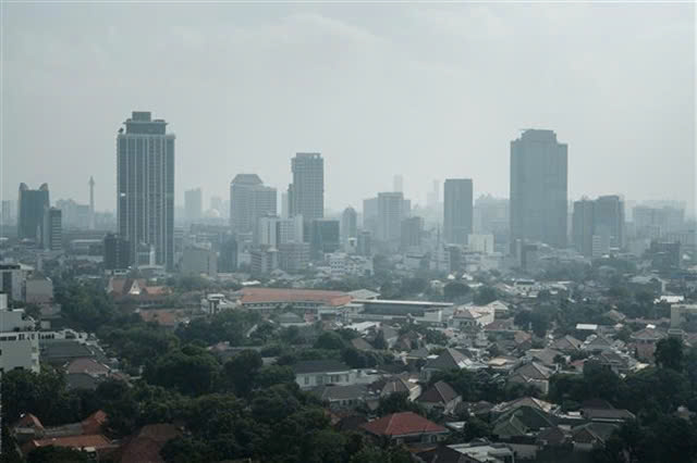  In Jakarta, Indonesia. Photo courtesy of Vietnam News Agency.