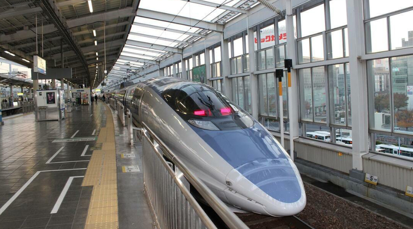 Japan's Shinkansen railway. Photo courtesy of www.japanesetrain.com. 