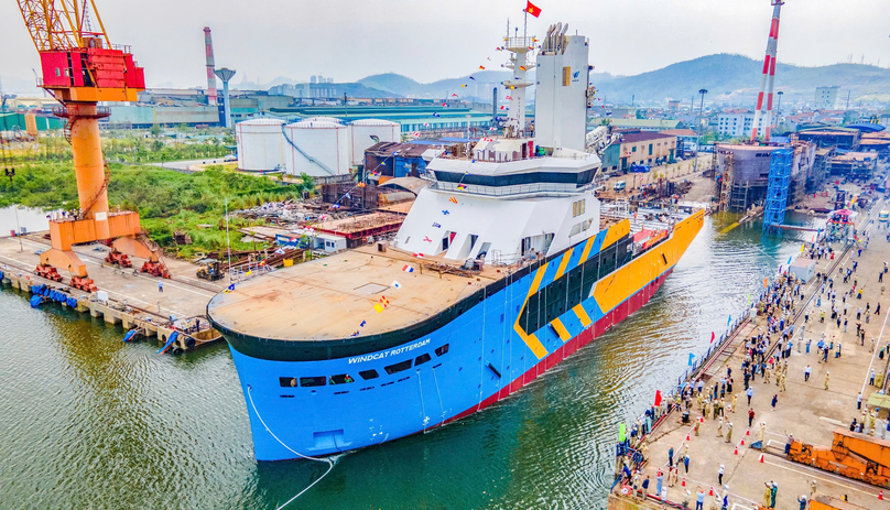 Ha Long Shipbuilding Company launches CSOV 8720-YN552205 in Quang Ninh province, northern Vietnam, October 12, 2024. Photo courtesy of Giao Thong (Transport) newspaper.