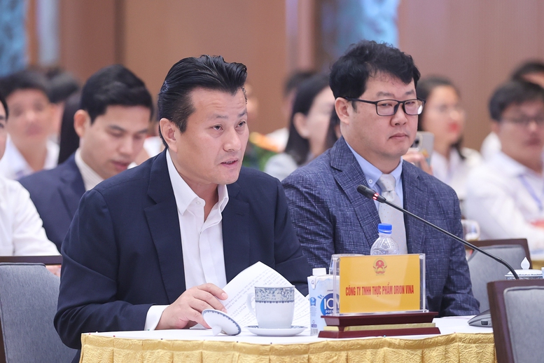 Park Se Yeol, general director of Orion Vina Food Co., Ltd, speaks at  the National Digital Transformation Day 2024 celebration held in Hanoi, October 12, 2024. Photo courtesy of the government’s news portal.