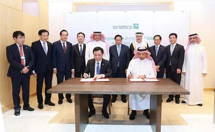 Executives of Petrovietnam and Aramco sign an agreement in Riyadh, Saudi Arab on October 29, 2024. Photo courtesy of Petrovietnam.