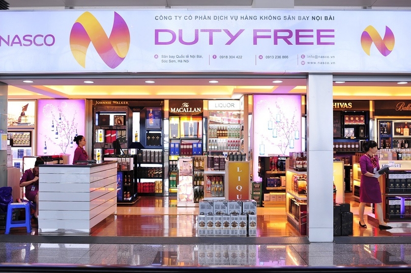 A duty free shop at Noi Bai International Airport. Photo courtesy of the airport.  