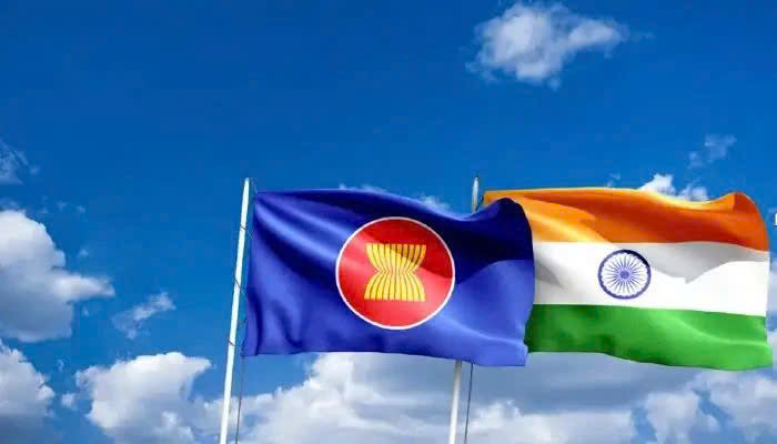 ASEAN and Indian flags. Photo courtesy of newsarenaindia.com.