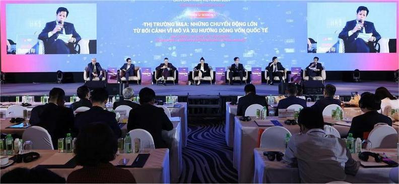 Speakers speak at an M&A Vietnam forum held on November 27, 2024 in Ho Chi Minh City. Photo courtesy of the forum.