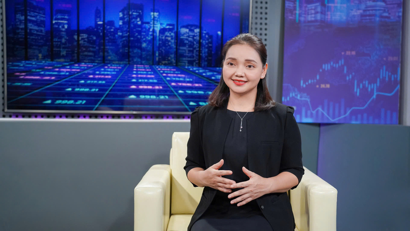 Ho Thuy Ai, deputy CEO of Phu Hung Fund Management JSC. Photo courtesy of 'The Financial Street' talkshow.