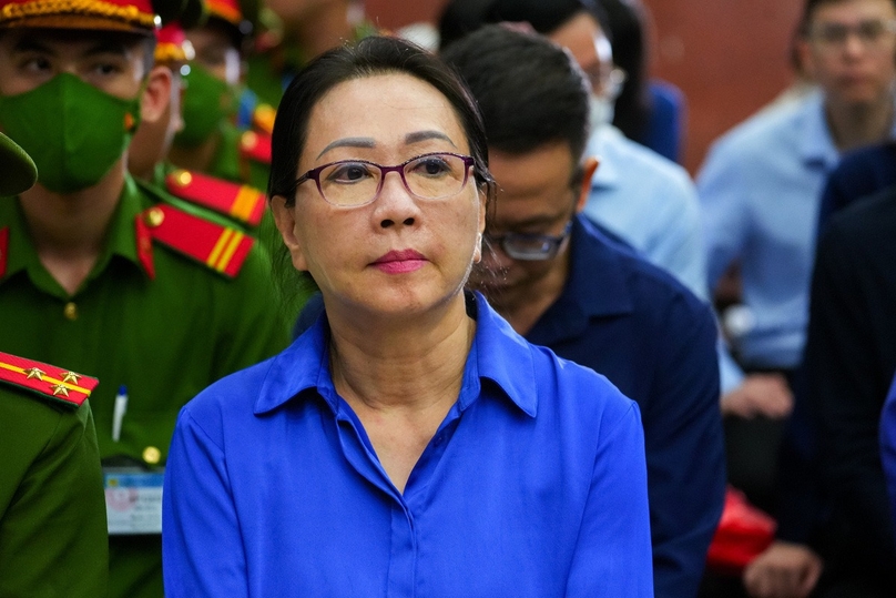 Truong My Lan, chairwoman of Van Thinh Phat Group, in court. Photo courtesy of Tuoi Tre (Youth) newspaper.